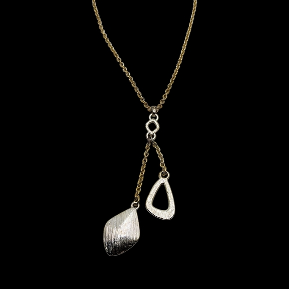Women's Elegant Gold Tone and Silver Tone Pendant Necklace - Picture 2 of 5